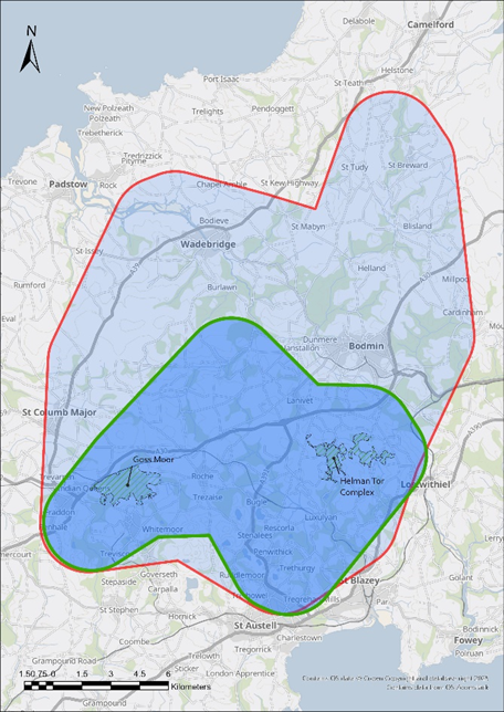 Map showing historic Willow tit distribution in 2000 (red outline) and current distribution found by the Taskforce in 2024 (green outline) in mid-Cornwall, with Goss Moor and Helman Tor (labelled). 