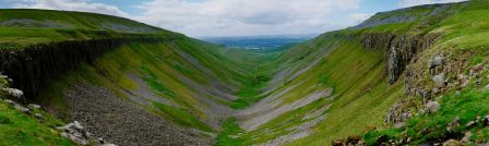 High Cup Nick, Cumbria © www.nationaltrails.co.uk